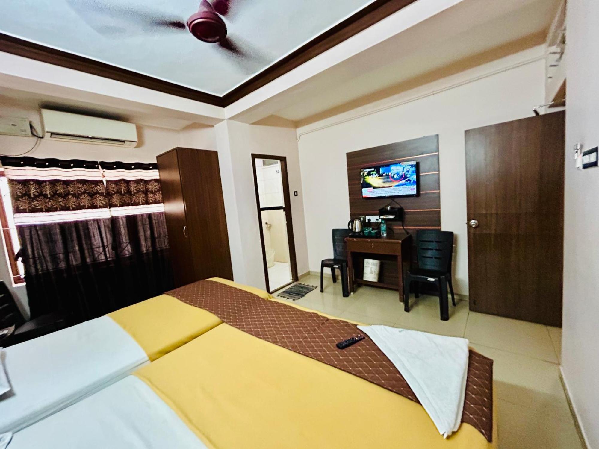 Hotel Jothi Coimbatore Dış mekan fotoğraf